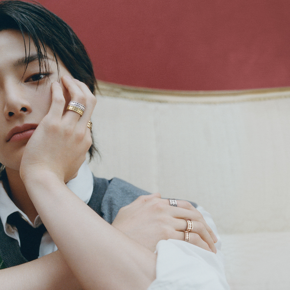 #I_N embodies the contemporary soul of Damiani Belle Époque Reel.
The rings of the collection are perfectly stackable, crafted in the three colors of gold and adorned with stunning diamonds in the most precious versions.
#Damiani #Handmade #MadeinItaly #DamianiBelleEpoqueReel