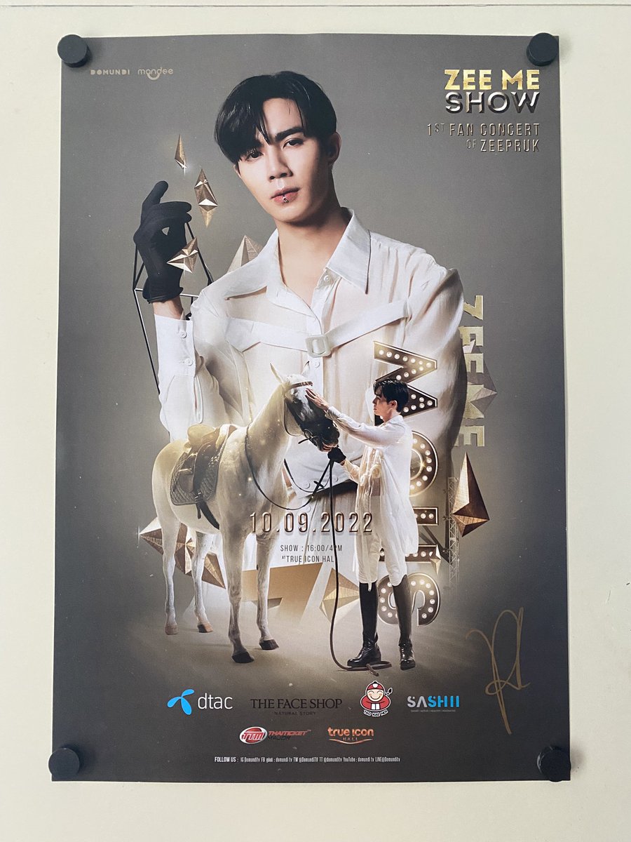 ORCAonsale's tweet photo. ส่งต่อ/ปล่อย/ขาย/WTS 

โปสเตอร์คอนเดี่ยวซีพฤกษ์พร้อมลายเซ็นต์

Zee Me Show Poster with Signature

ใบละ 1000฿ ส่งฟรี (แพคใส่กระบอก)

#ตลาดนัดดูมันดิ #ตลาดนัดดมด #ตลาดนัดนิ่งเฮีย #ตลาดนัดDMD #ตลาดนัดซีนุนิว #ตลาดนัดซนซน #ตลาดนัดซันไชน์ #ZeeMeShow #ZeePrukFanCon #ZeeMeShowConCert https://t.co/2F13PbW77F