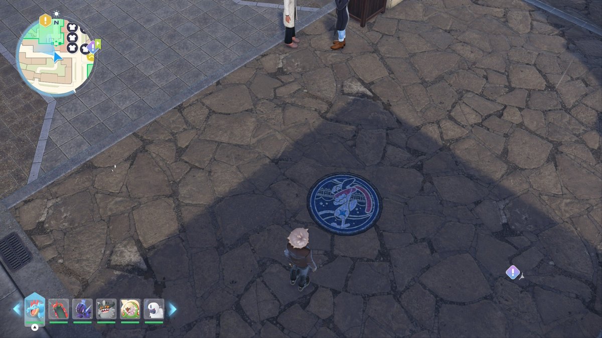 ZAにも今更ポケふたあることに気づいて写真パシャリ