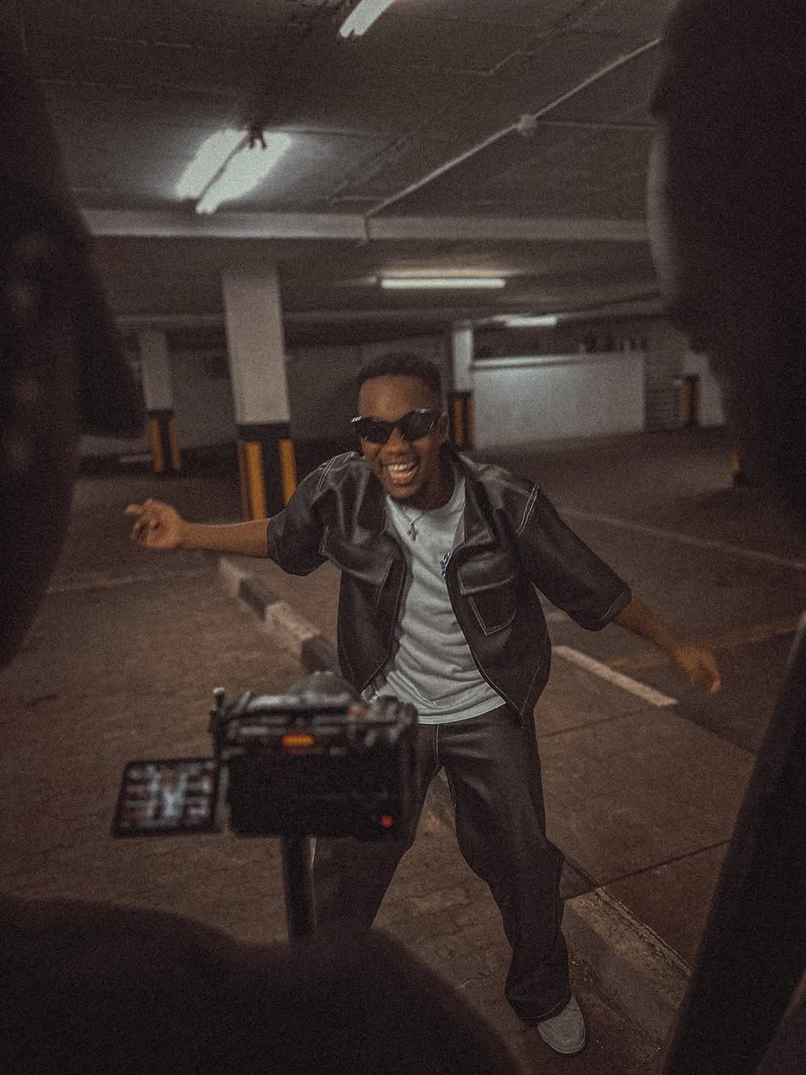 FlexMw's tweet photo. Makhetha 🎥🔥https://t.co/03fc6l4lZV https://t.co/5ZejC2TP8x