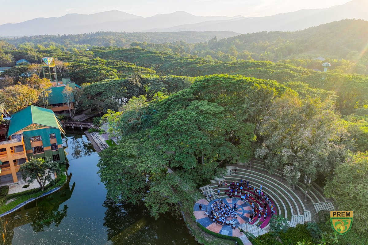 Prem International School tweet media