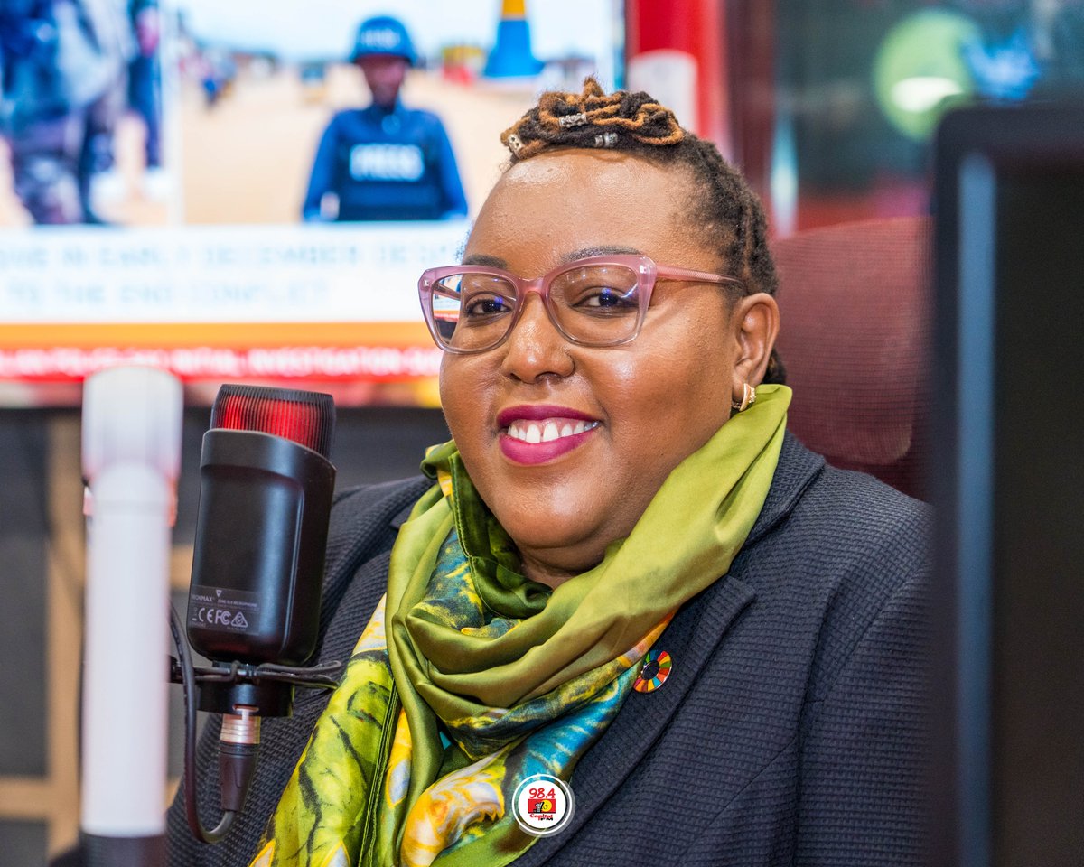 CapitalFMKenya's tweet image. This morning on Capital in the Morning with @ChikoLawi  &amp;amp; @blinkypenguin, we hosted Olive Gitau, Head of Internal Audit at @kmrc_co, for an insightful discussion on Home Ownership as a Safety Net for Kenyans as part of our #SafetyOfANation campaign.

After the show, Olive met our…