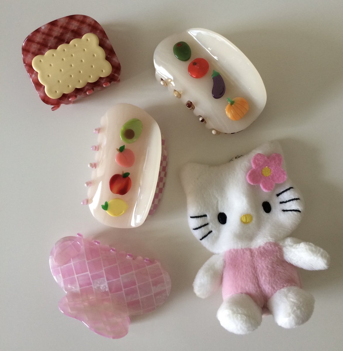 marauisxx's tweet image. 🥑🍑🍎🍋🫒🍅🍆🎃