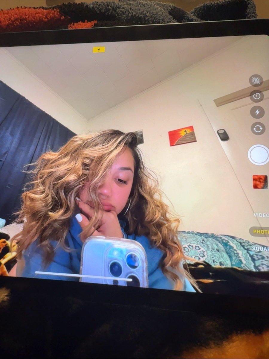 Xopaperroute's tweet photo. ipadpics>macpics https://t.co/UGURnX4qtT