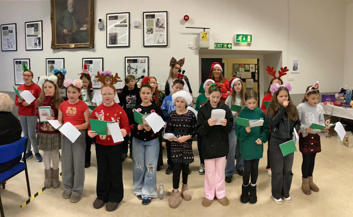Another wonderful ‘Glee Club on tour’ success today at the Villages Unite party in Butterworth Hall. We had fun entertaining our audience and sang beautifully! A huge thanks to the Villages Unite crew for inviting us and to our Glee Club parents for all your support! 🎄