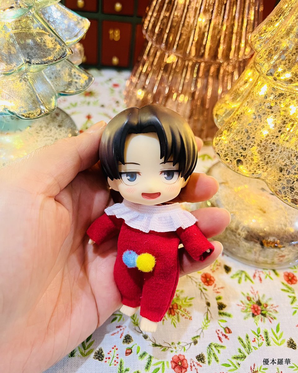 今日はかわいいクリスマス小兵長🎄🎅💚
Today is the lovely Christmas little Levi🎄🎅💚

#リヴァイ #Levi #leviackerman 
#Nendoroid #ねんどろいどどーる