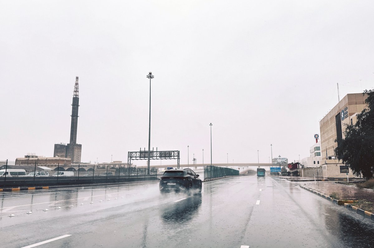 الأرصاد: طقس غير مستقر مساء غد وفرص لـ أمطار رعدية تزداد شدتها فجر الخميس - الحالة المطرية تستمر من ليل الأربعاء حتى ظهر يوم الجمعة المقبل - مع فرص لتشكل الضباب على بعض المناطق 