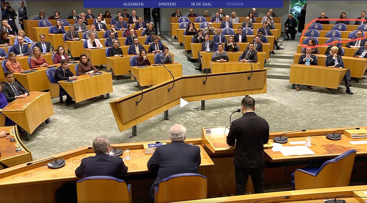 EstherNL tweet media