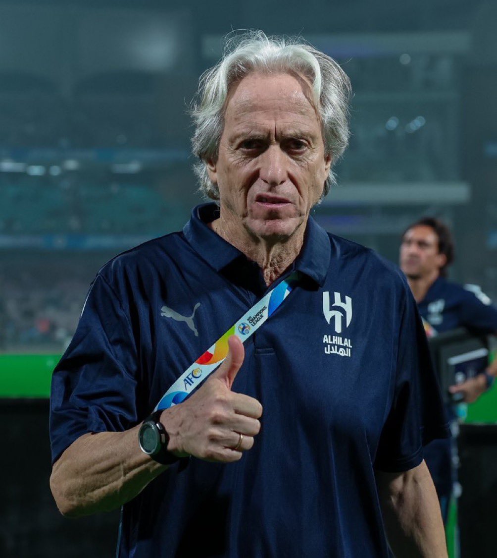 الكوتش يوسف خميس قادر ع تكملة المشوار والصدارة مع النصر  في حال تدريب جيسوس للمنتخب السعودي 
#جيسوس_مطلب_سعودي