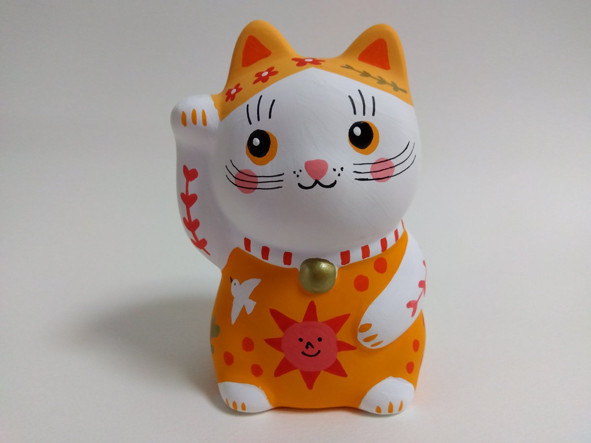 今年もオリジナル招き猫のオーダーをいくつも頂きました。 色や文字の