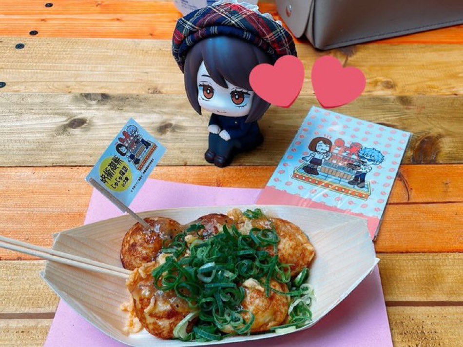 jyujyunashi's tweet image. たこ焼き半分こしてる悟硝が可愛すぎて今年は本当にいい年でした。（振り返りが早い)