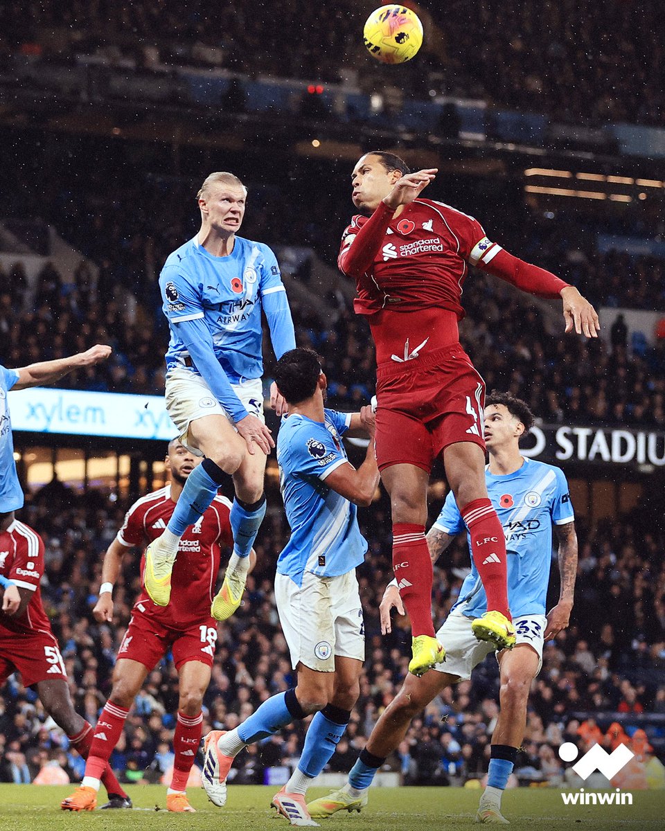 فيرجيل فان دايك هو اللاعب الوحيد في الدوريات الخمسة الكبرى الذي وصل إلى 100 تصدٍ بالرأس هذا الموسم 