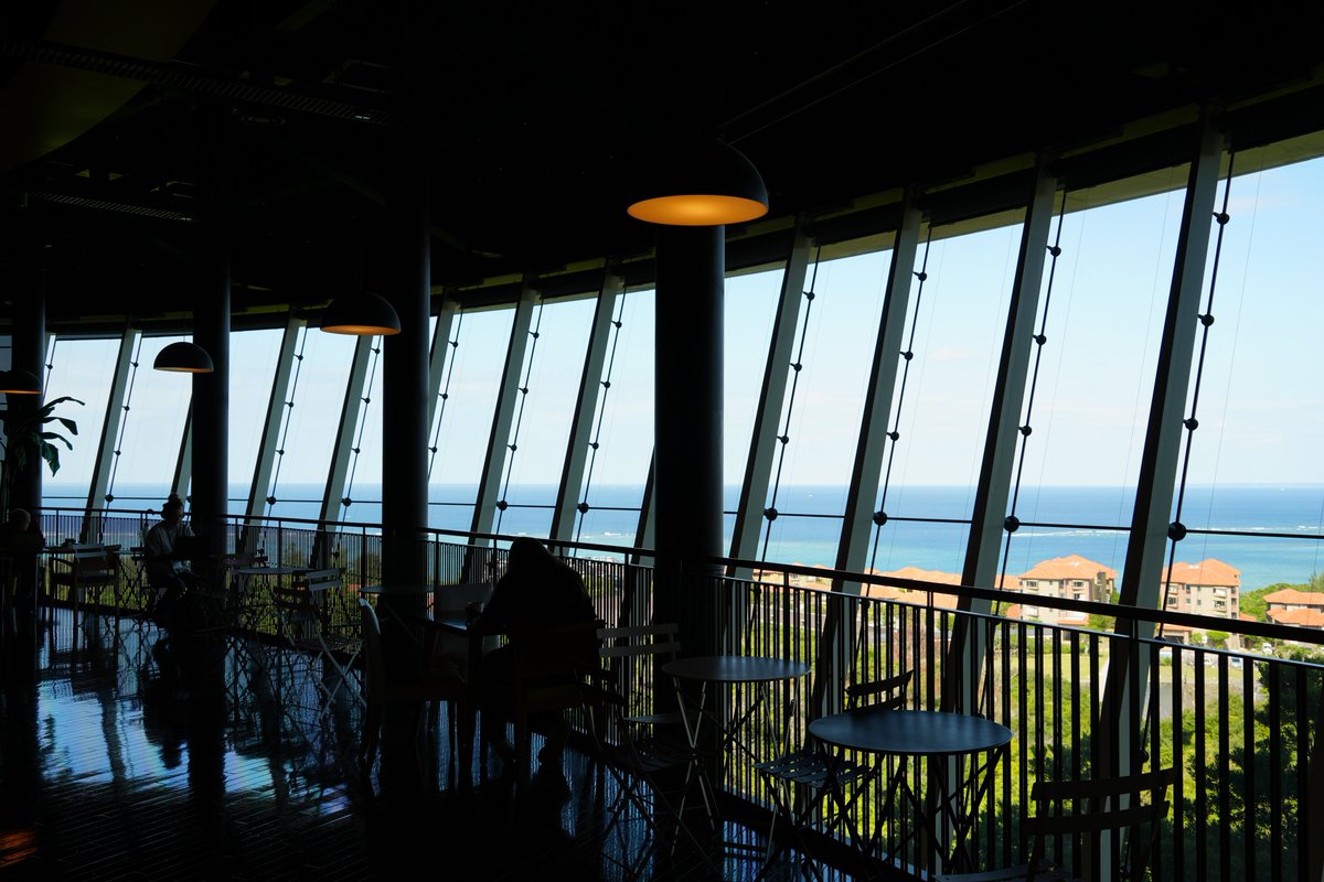 tensorcore's tweet image. visited Okinawa Institute of Science and Technology. It’s in Japan, but it doesn’t feel like Japan at all. I want to be a Ph.D. student here.