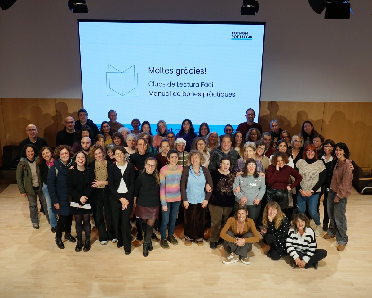 Biblioteques tweet media