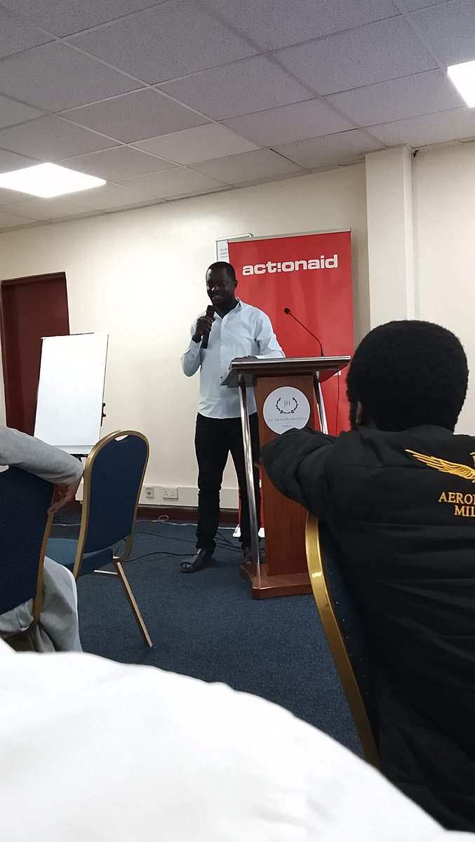 mike_otuoma's tweet image. Ending Fossil Fuel is an Economic imperative.Africa has become a mining Zone yet still  has Zero Access to Clean Energy and social Services 
#EndFossilFuel 
@ActionAid 
@seaf 
@GreenFaith_Afr 
@judithcallagha9
@madlove_love 
@violin4all