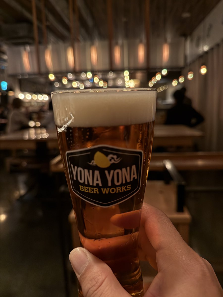 maabbkk's tweet image. Yonayonaのビアバーで🍻
