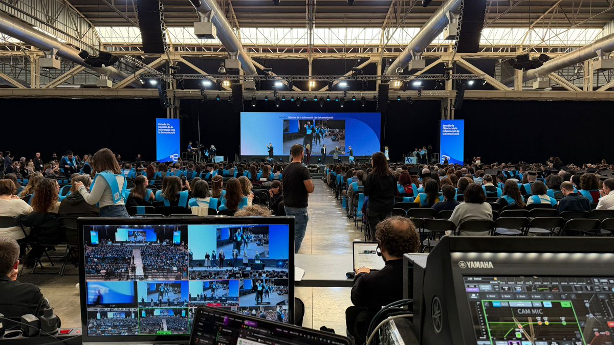 STEREORENT's tweet photo. ✨Barcelona va ser testimoni d’un gran assoliment✨
El cap de setmana passat vam poder assistir a la graduació de la UOC a #LaFarga, un moment que marca el final d’una etapa i l’inici de moltes més que estan per venir. https://t.co/kZryV6hWbX
