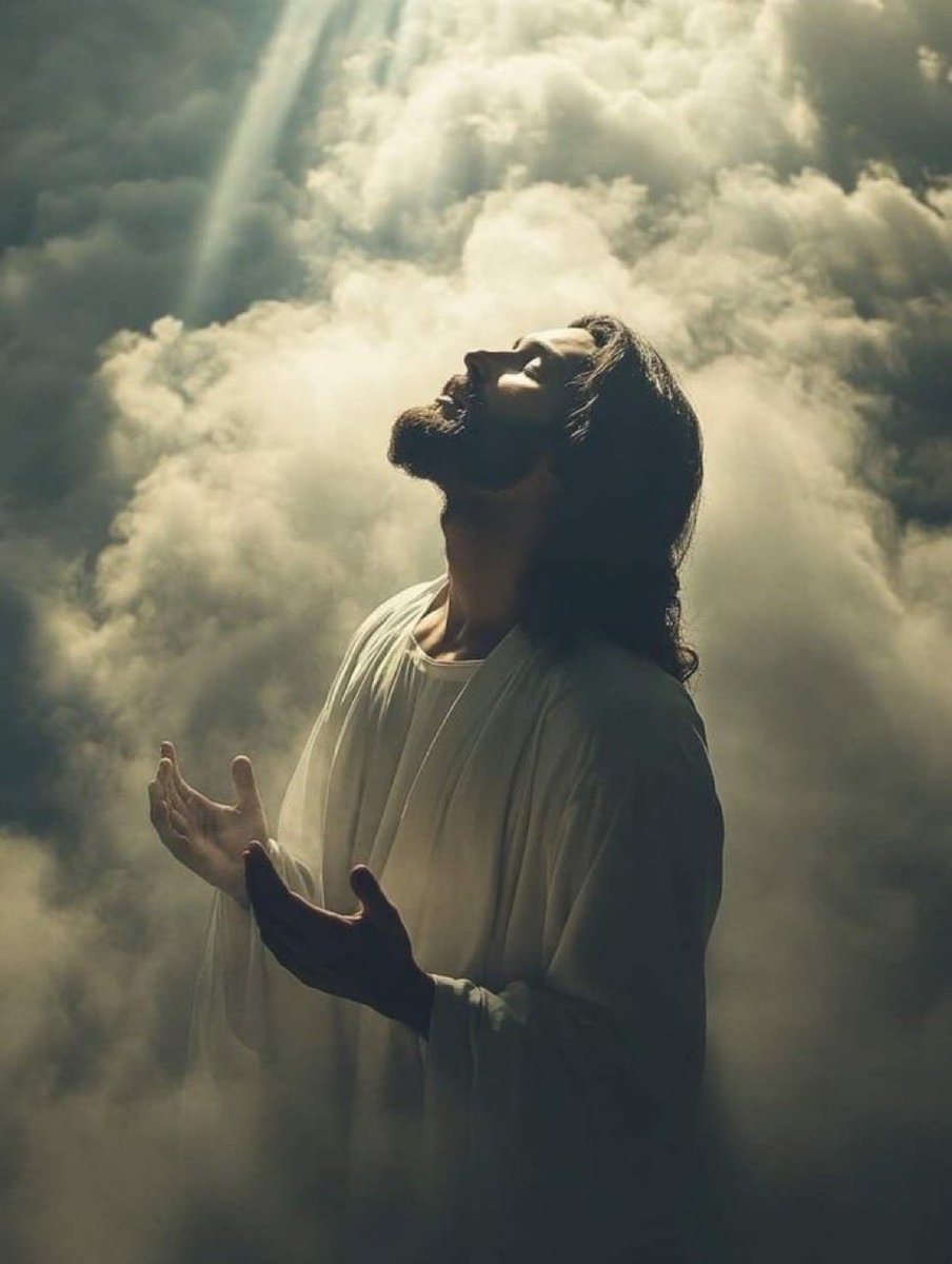 GodlyAction's tweet photo. The one and only true God:

Jesus Christ https://t.co/3CB2gFtNjl