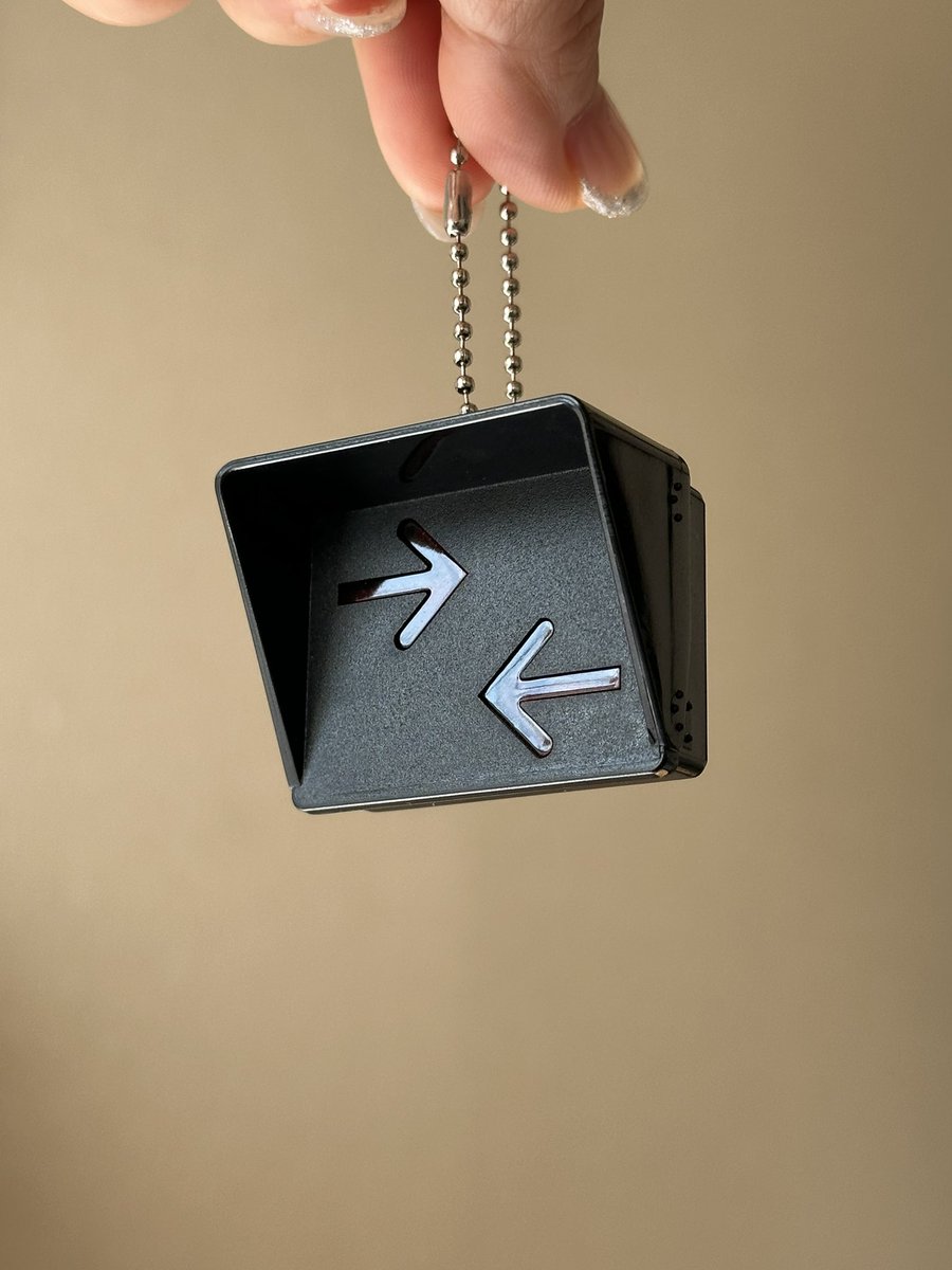 日本信号さんにツッコミしたい。。。 [入換信号機]と謳ってるコレ