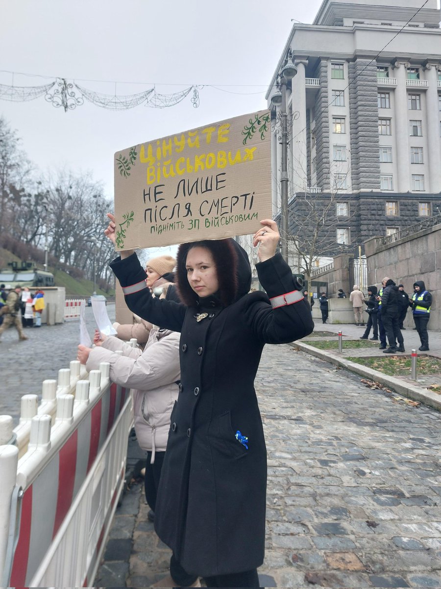 Ти подиви, вона таки зробила це