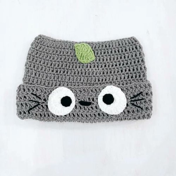 virtual_sera's tweet image. I just received Totoro Crochet Cat Ear Beanie from lunaesayuri via Throne. Thank you! throne.com/ai-sera #Wishlist #Throne