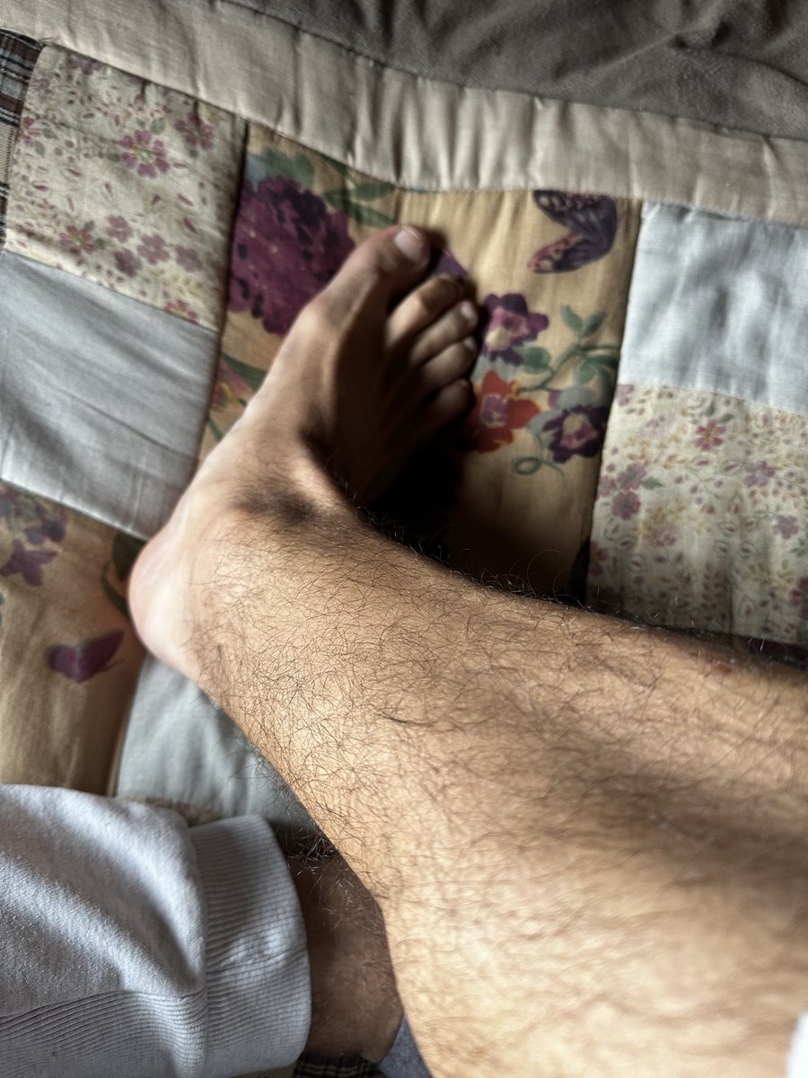 🦶🏼 💦