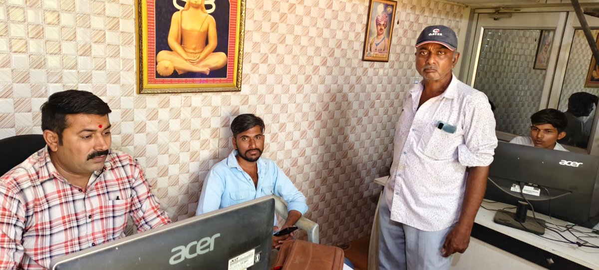 ભાવનગર તાલુકાના વિવિધ ગામોમાં ગ્રામપંચાયત દ્વારા વેરા વસૂલાતની કામગીરી કેમ્પ મોડમાં કરવામાં આવી રહી છે. તલાટી કમ મંત્રીઓ દ્વારા પંચાયત કચેરી ખાતે તેમજ ડોર ટુ ડોર વેરા વસૂલાતની કામગીરી કરવામાં આવી રહેલ છે. <a href="/BhavnagarDdo/">DDOBhavnagar</a> <a href="/Collectorbhav/">Collector & District Magistrate Bhavnagar</a> <a href="/dyddodev1/">Dy.DDOVikasBhav</a>