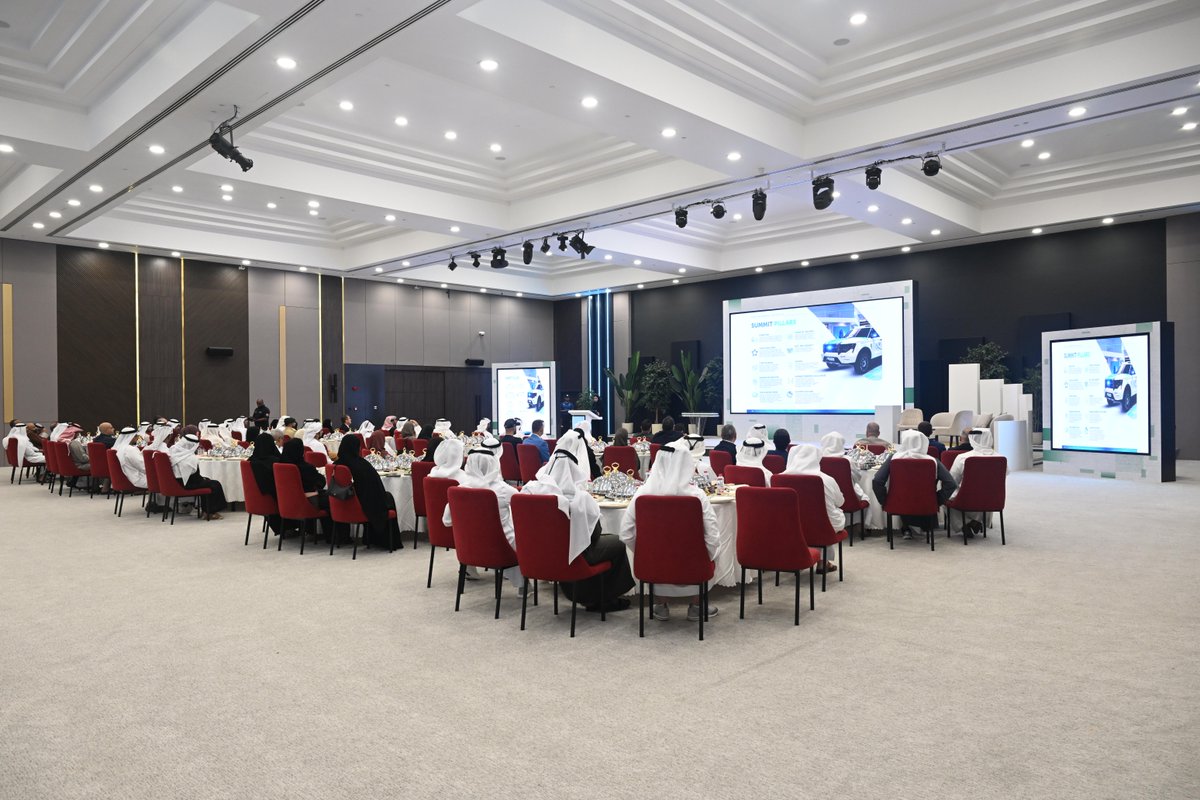 DubaiPoliceHQ's tweet photo. #News | Dubai Tourist Police Bring Government and Private Sector Together to Boost Tourist Security

Details: 
https://t.co/lbIgnRu7JG 

#TouristPolice 
#CollaborativeEfforts https://t.co/Yyd1cWa7dS