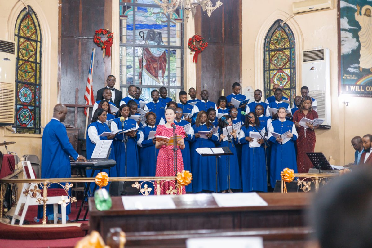UKinLiberia's tweet photo. What a night! The British Embassy &amp; Liberia National Academy of Music joined forces for an unforgettable concert celebrating peace and cultural harmony. Thanks to all who made it possible! 
 #GoFarGoTogether #MusicForUnity #CulturalExchange #ArtsDiplomacy https://t.co/PbXecucXt0
