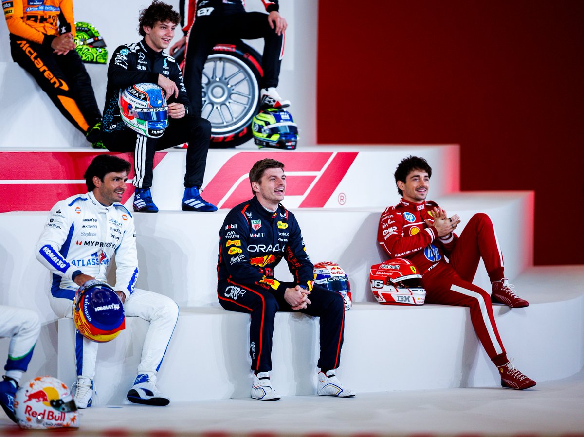 redbullracing's tweet image. This feels like a lifetime ago 😅

#F1 || #RedBullRacing