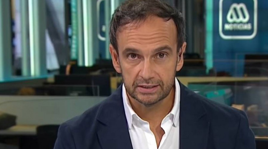 andres20ad's tweet photo. ¿Sabes cuánto duran los noticieros en el mundo? Entre 30 y 60 minutos. Lo necesario para informar. En Chile, en cambio, se extienden de hora y media a 3 horas... y solo hablan de delincuencia. No buscan informar: su objetivo es sembrar psicosis en la población con fines políticos https://t.co/mWLeykTo8m