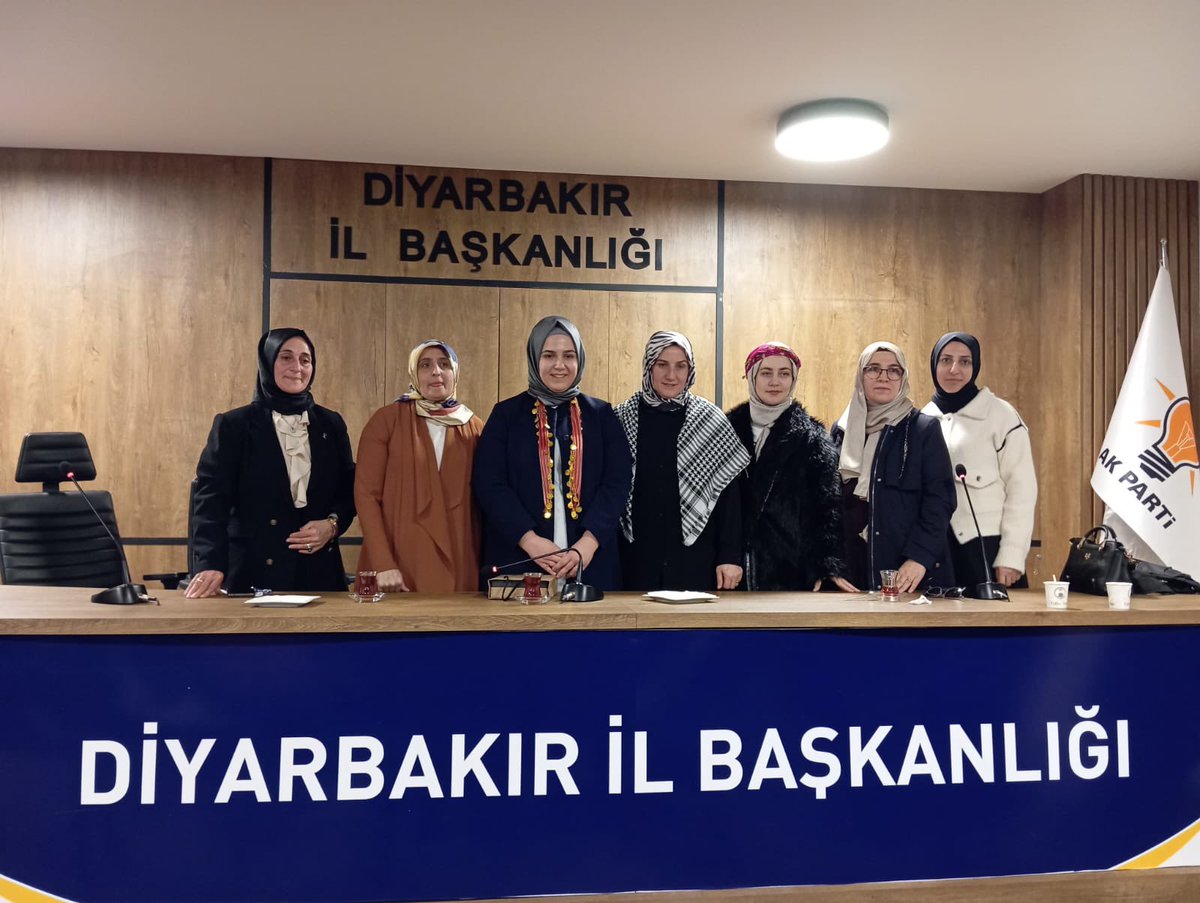 📍Diyarbakır İl Başkanlığı

Terörsüz Türkiye İl ziyaretleri kapsamında Merkez İlçe AR-GE Birim Başkanımız Emine YÜKSEK ve Kadın Kollarımız, Diyarbakır İl Başkanlığımızı ziyarette bulundu.