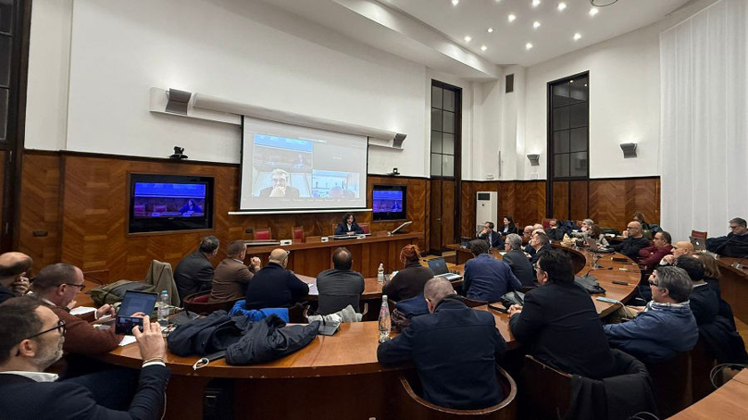 ElettronicaMer2's tweet photo. Nel recente incontro presso il Ministero delle Imprese e del Made in Italy, #STMicroelectronics ha illustrato gli sviluppi industriali previsti per lo stabilimento di Catania. Le preoccupazioni dei sindacati. @ST_World 
https://t.co/wr8fvm2JZu https://t.co/HZiBkg9Ukb