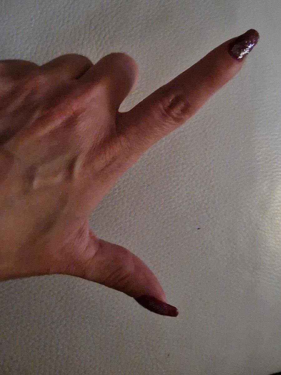 Noch wehrst du dich, aber du wirst verlieren.
Du wirst mich anbetteln, an mich senden zu dürfen😆😅🤣

#zahlsklave #findom #geldherrin #sklave #herrin #zahlschwein #moneyslave #moneydom #geldsklave #loser #geldgöttin #sklave #finsub
<a href="/swissfindom/">Swiss findom 🇨🇭</a>
<a href="/RTGermanFindom/">RTFindomgermany 🔥</a>