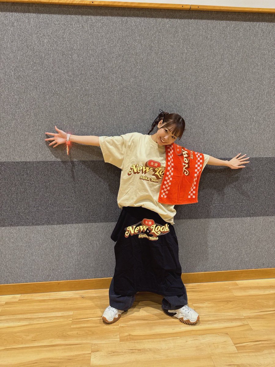 朱夏様・オーダー品 斉藤朱夏 One man Tour 〈朱演〉〜New Look〜 オフィシャルグッズ会場