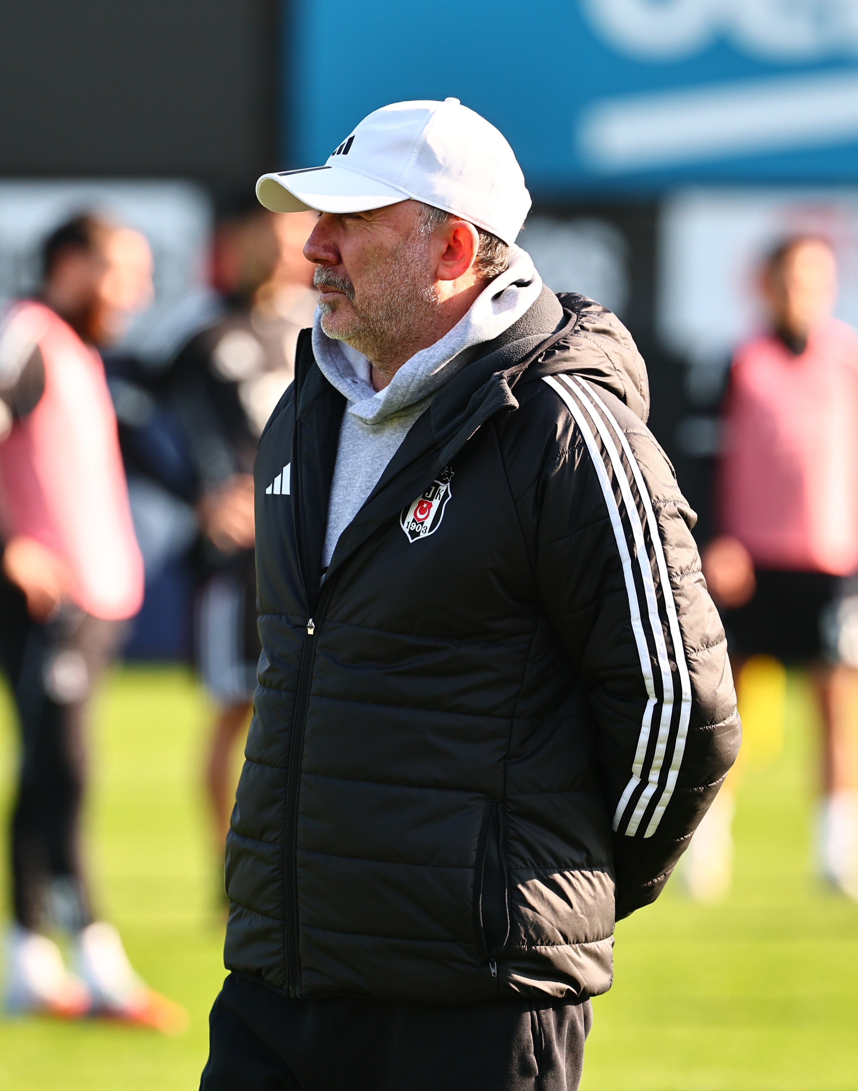 Beşiktaş-Çaykur Rizespor | SÜPER LİG CANLI MAÇ ANLATIMI