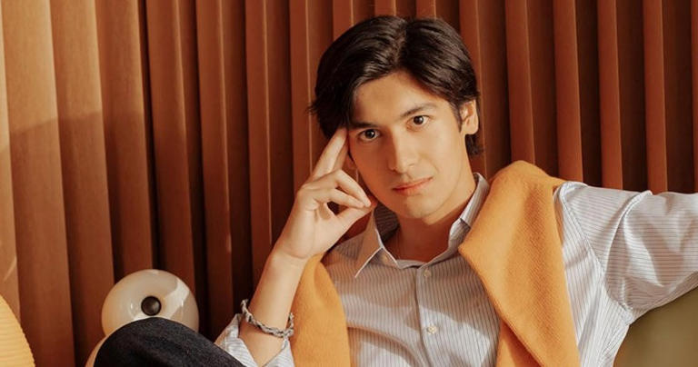 katswafel's tweet photo. sophia darling, if you're gonna date a nepo baby, at least date someone who is smart, kind, handsome, and well-loved by the public with no problematic family backgrounds. andres is more on your level https://t.co/8GyOjmjTnh