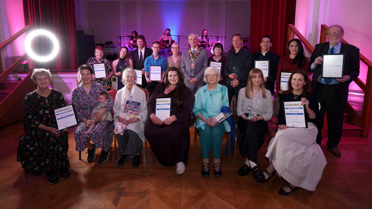 LBRUT's tweet photo. 2025 was a huge year for communities and partnerships in #LBRuT!

🇩🇪 🇫🇷  Reaffirmed our twinned status with Konstanz &amp; Fontainebleau
🏆 Celebrated countless Community Heroes
🫂 Renewed our status as a Borough of Sanctuary
🌳 Unveiled a new Garden of Sanctuary

#12DaysOfDelivery https://t.co/XkzEYEbLGV