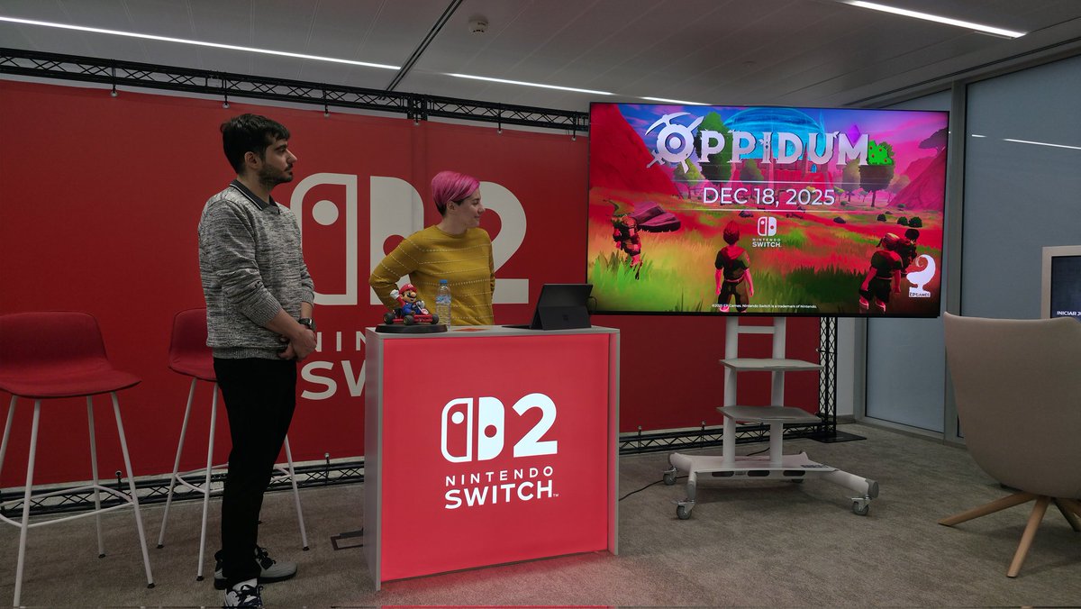 16BitsEra's tweet image. Venimos de la presentación de la versión de Nintendo Switch en @NintendoES de Oppidum, desarrollado por @EPGames, estudio Madrileño.

RPG Multiplayer Online con gestión, tradeo, quest,... GANADOR de los Premios Iris la semana pasada.

18 de Diciembre a la venta en #NintendoSwitch