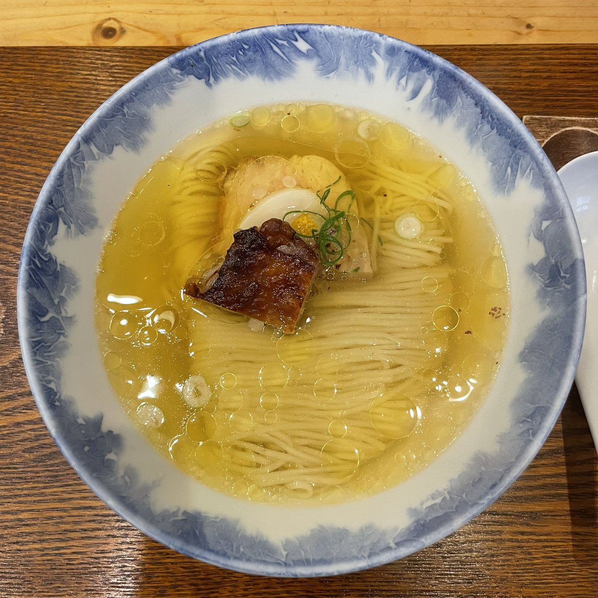 勝ちゃんwith VEZEL【たまご規律(起立)委員会会員】 (@KatuIza