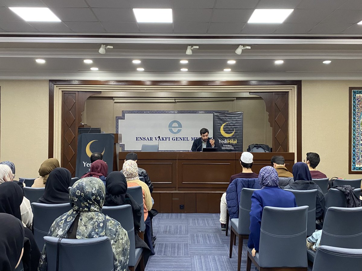 Yedihilal_iu's tweet photo. “Kur’an Gençlere Ne Söyler?” başlıklı programımızı, kıymetli hocamız Necmettin Salih Ekiz’in katılımıyla gerçekleştirdik. Gençliğe hitap eden derinlikli sohbeti ve değerli katkıları için kendisine teşekkür ederiz. https://t.co/Ao0Xk3hBOr