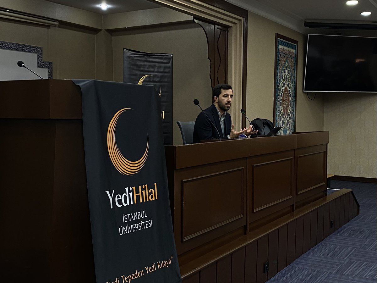Yedihilal_iu's tweet photo. “Kur’an Gençlere Ne Söyler?” başlıklı programımızı, kıymetli hocamız Necmettin Salih Ekiz’in katılımıyla gerçekleştirdik. Gençliğe hitap eden derinlikli sohbeti ve değerli katkıları için kendisine teşekkür ederiz. https://t.co/Ao0Xk3hBOr