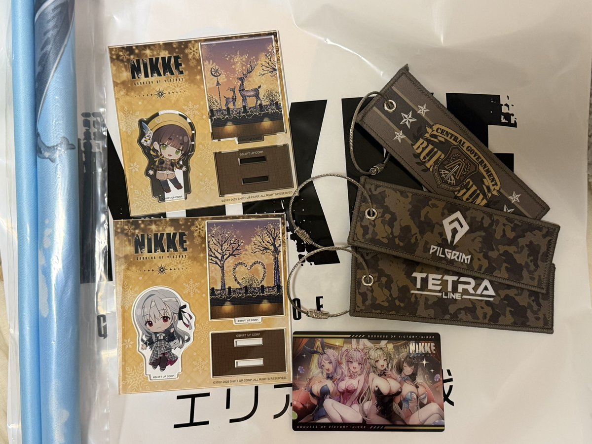 serine666's tweet image. 家着いた🏠
帰ってくる途中に寄り道して色々買ってきました