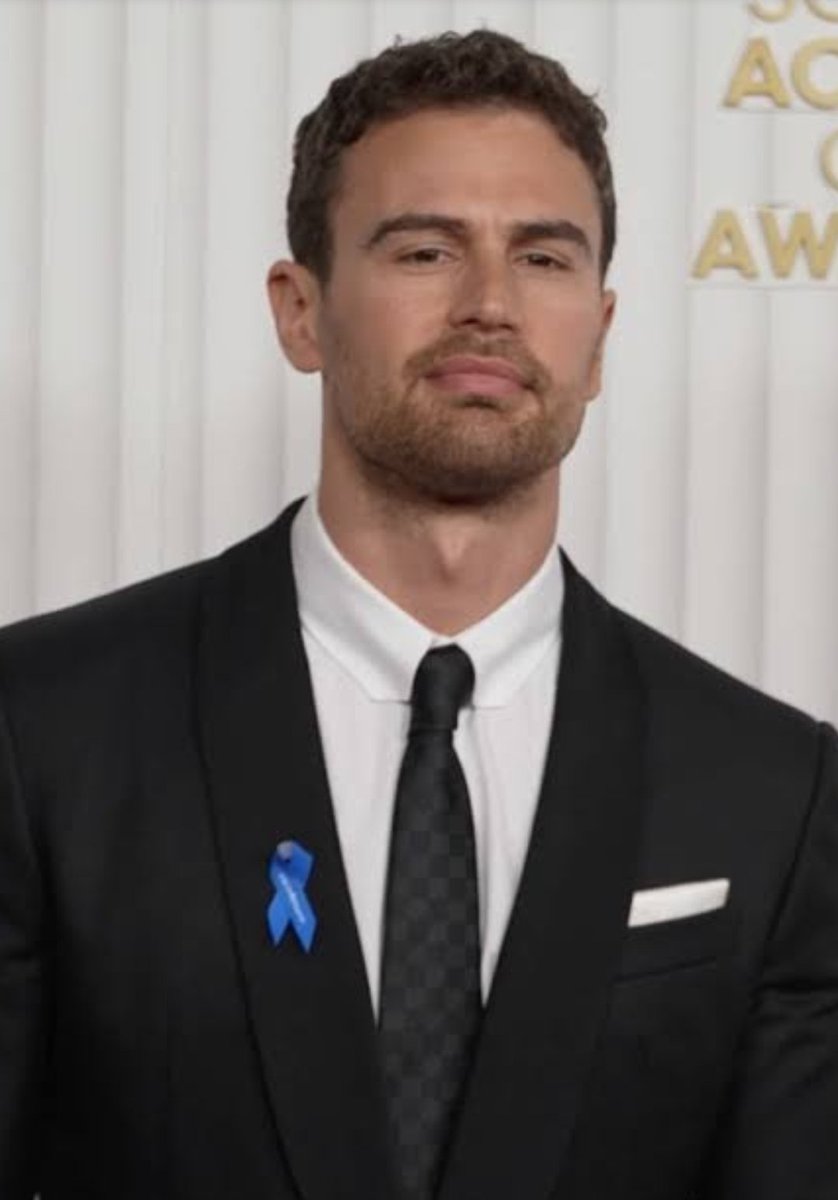 GiggleVibes247's tweet image. Happy 41st birthday to the talented, Emmy-nominated star Theo James. 🎂