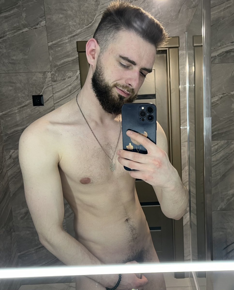 AlphaTempt tweet media