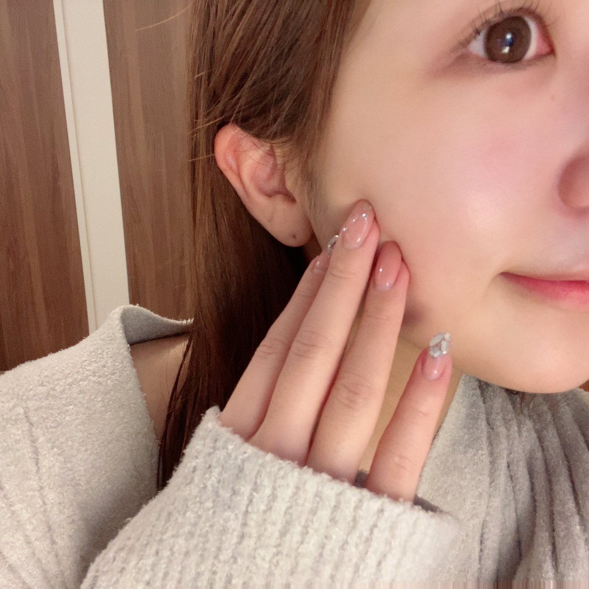 mo_mo_mo_l's tweet photo. 浮気しても���っぱりこれに戻ってくる…
SENKA プレミアムパーフェクトホイップ クリア🤍
洗い上がりの ちゅるん感 が本当に好きで、使い続けるほど肌の調子が安定してくる感じ…！
私にはやっぱりサリチル酸が必要みたい…
SENKAの洗顔の中ではちょい高めだけど、
それでもこれを選ぶのは納得⊂( ᴖ ̫ᴖ )⊃