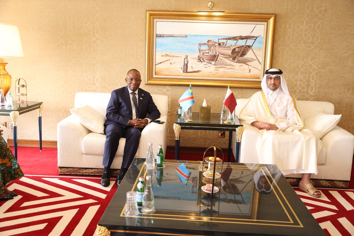 16/12/2025 | Lundi 15 décembre à Doha, j’ai eu un échange de travail approfondi avec mon homologue qatari, Son Excellence Ibrahim bin Ali bin Issa Al Hassan Al Mohannadi, ministre de la Justice.
À la suite de la signature récente de l’accord de coopération judiciaire entre nos