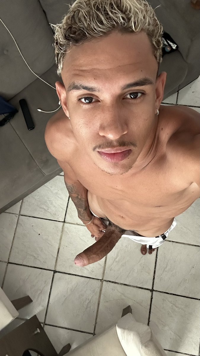 Tamanho certo pra vc vida 

privacy.com.br/@__maick

onlyfans.com/maick_salatio