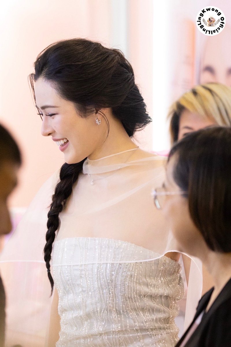 ตกหลุมรักซ้ำแล้วซ้ำเล่า! 

LINGLING BA HERHYNESS
#LinglingHerhynessFrozen
#หลิงหลิงคอง‌ #linglingkwong
<a href="/linglingsirilak/">linglingsirilak</a>