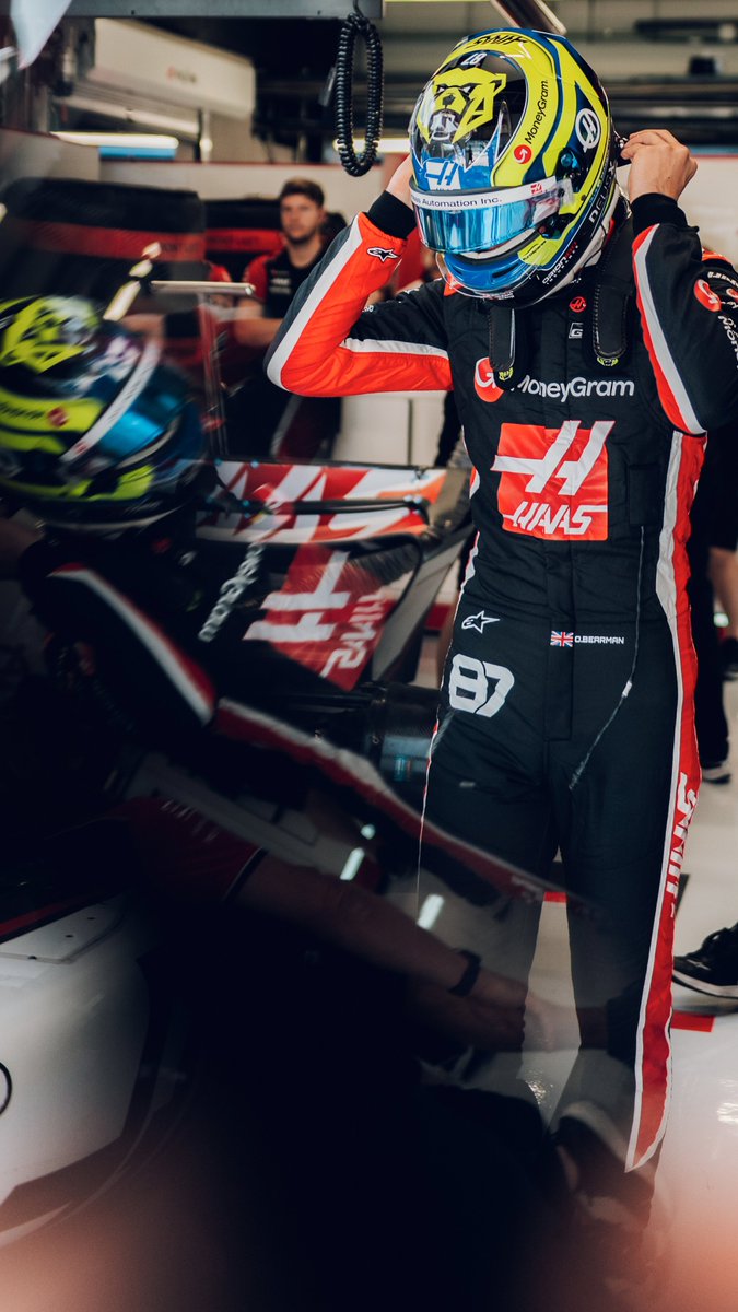 HaasF1Team's tweet image. Time for a lock screen refresh with Ollie 🐻📱

Choose your favorite, hold down on the photo, load in 4K and then to save to your phone! 👊

#HaasF1 #F1 #WallpaperWednesday